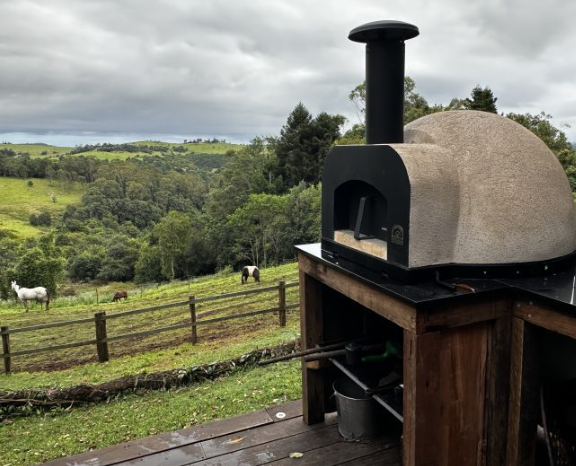 JA70 Nero Preassembled Pizza Oven