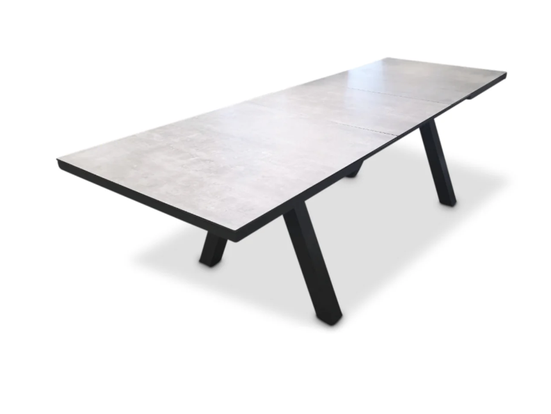 Atlanta Table with Bottega Sintered Stone Top