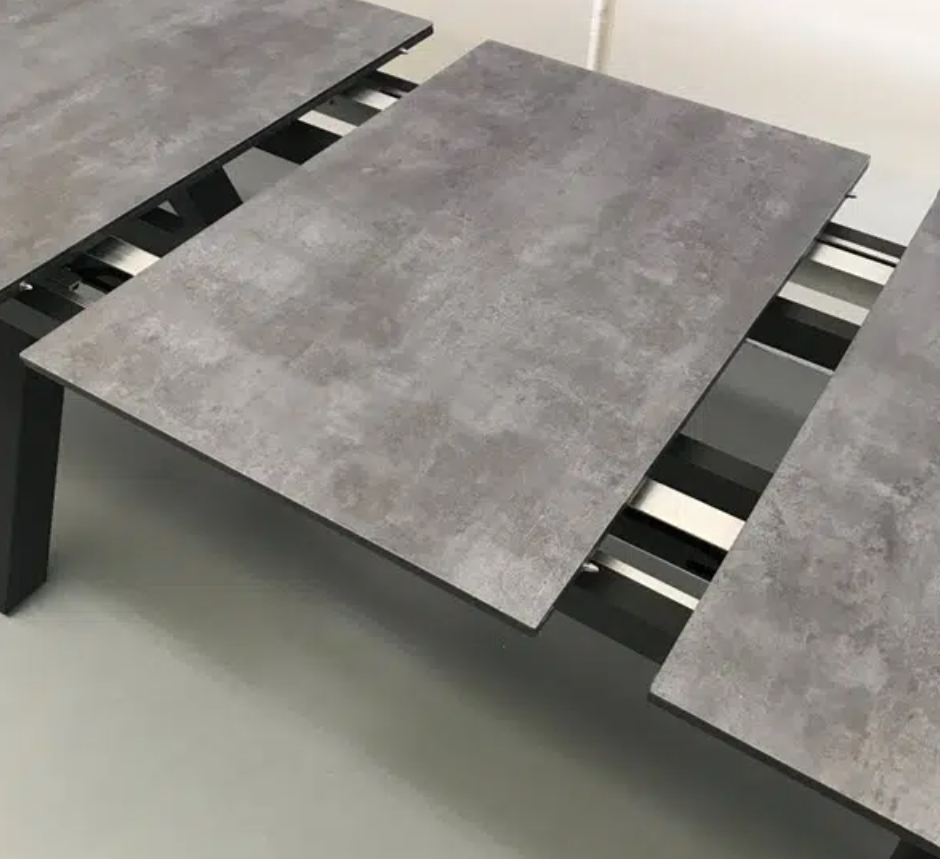 Atlanta Table with Bottega Sintered Stone Top