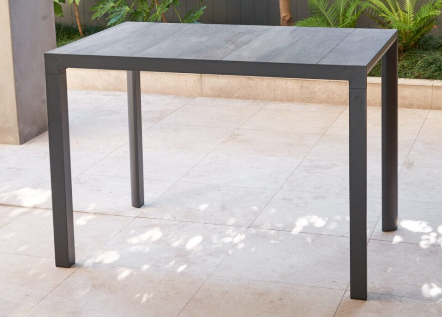 Memphis Outdoor Bar Table with Bronte Barstools 7 Piece Setting